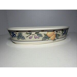 Mikasa Intaglio CAC29 Garden Harvest Oval Baker Dish 10x6.25x2” Stoneware
